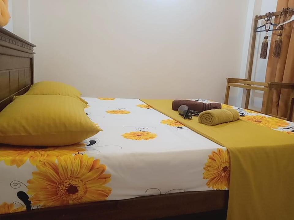 Alexandra Home For Foreign Tourists Only Гампола Экстерьер фото